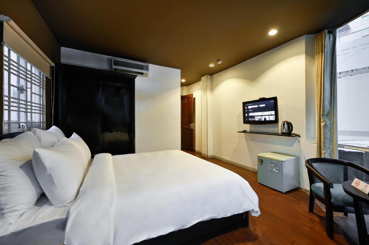 The Noble Swan Hotel New World Ho Şi Min Exterior foto