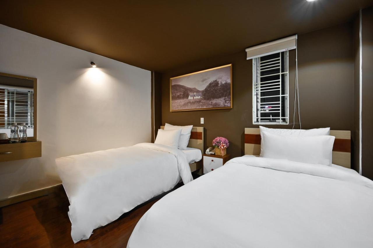 The Noble Swan Hotel New World Ho Şi Min Exterior foto