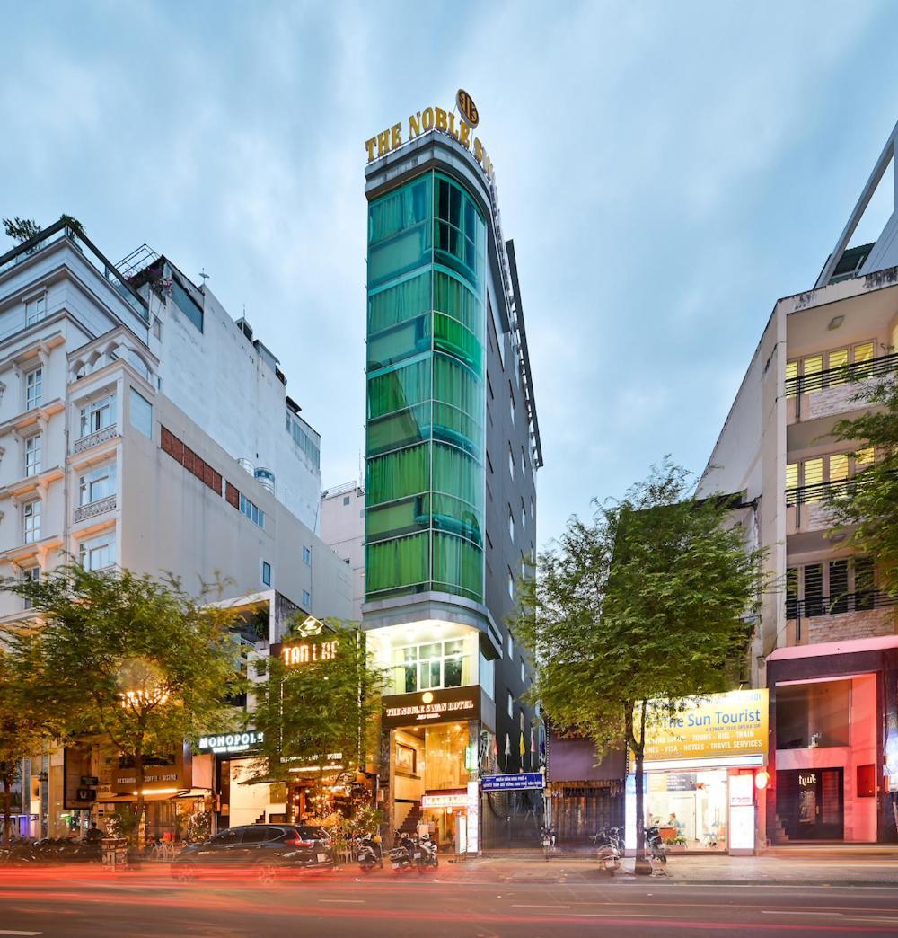 The Noble Swan Hotel New World Ho Şi Min Exterior foto